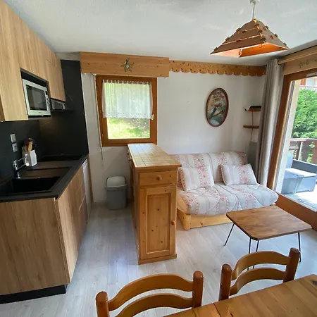 Cosy Avec Balcon, Wifi Et Parking A - Fr-1-693-80 Apartment